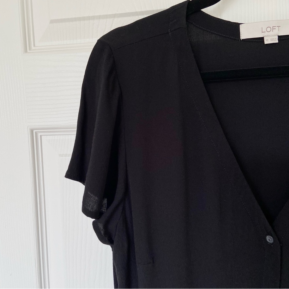 Loft Button Down Flutter Dress - Picture 4 of 10